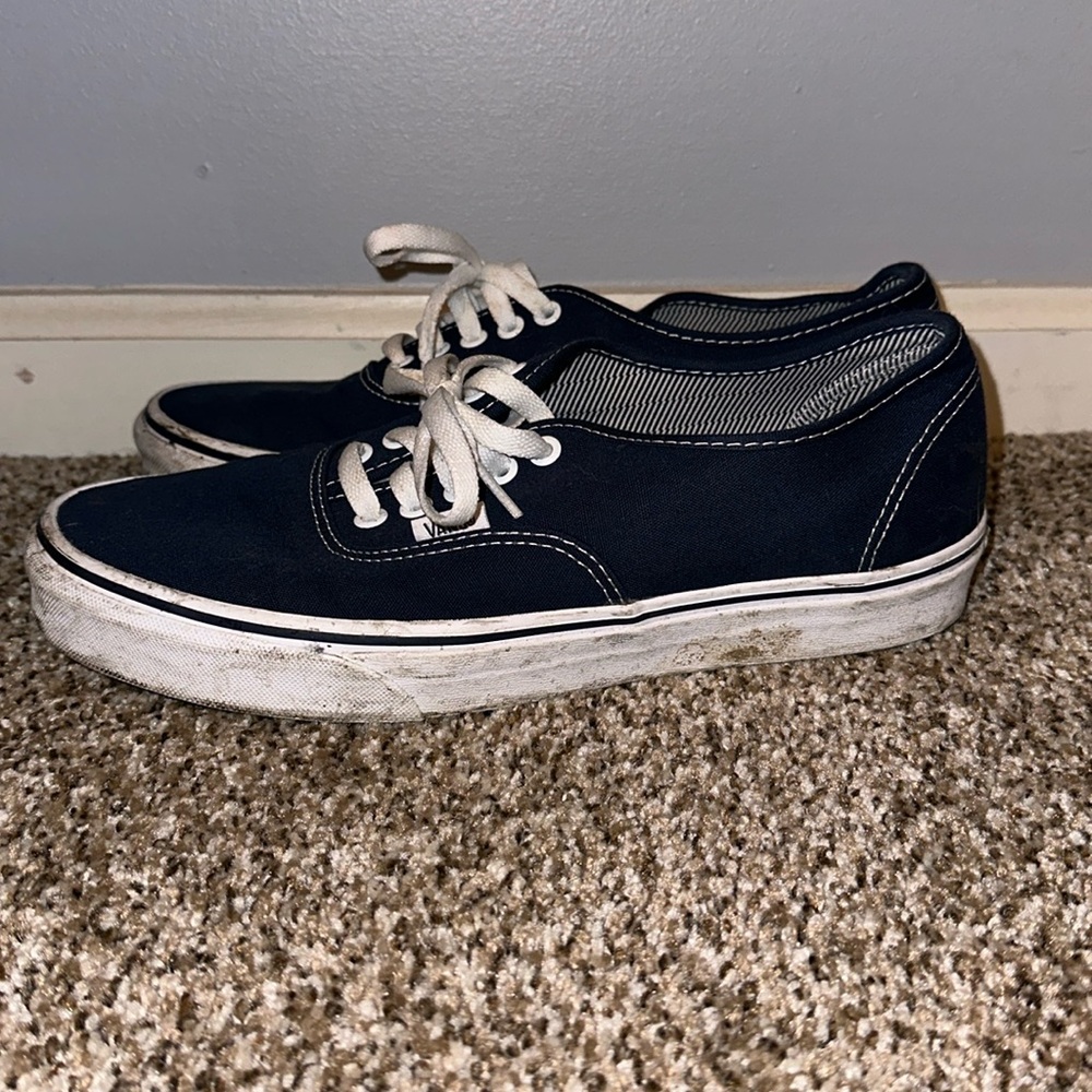 Men’s Vans Authentic Shoe